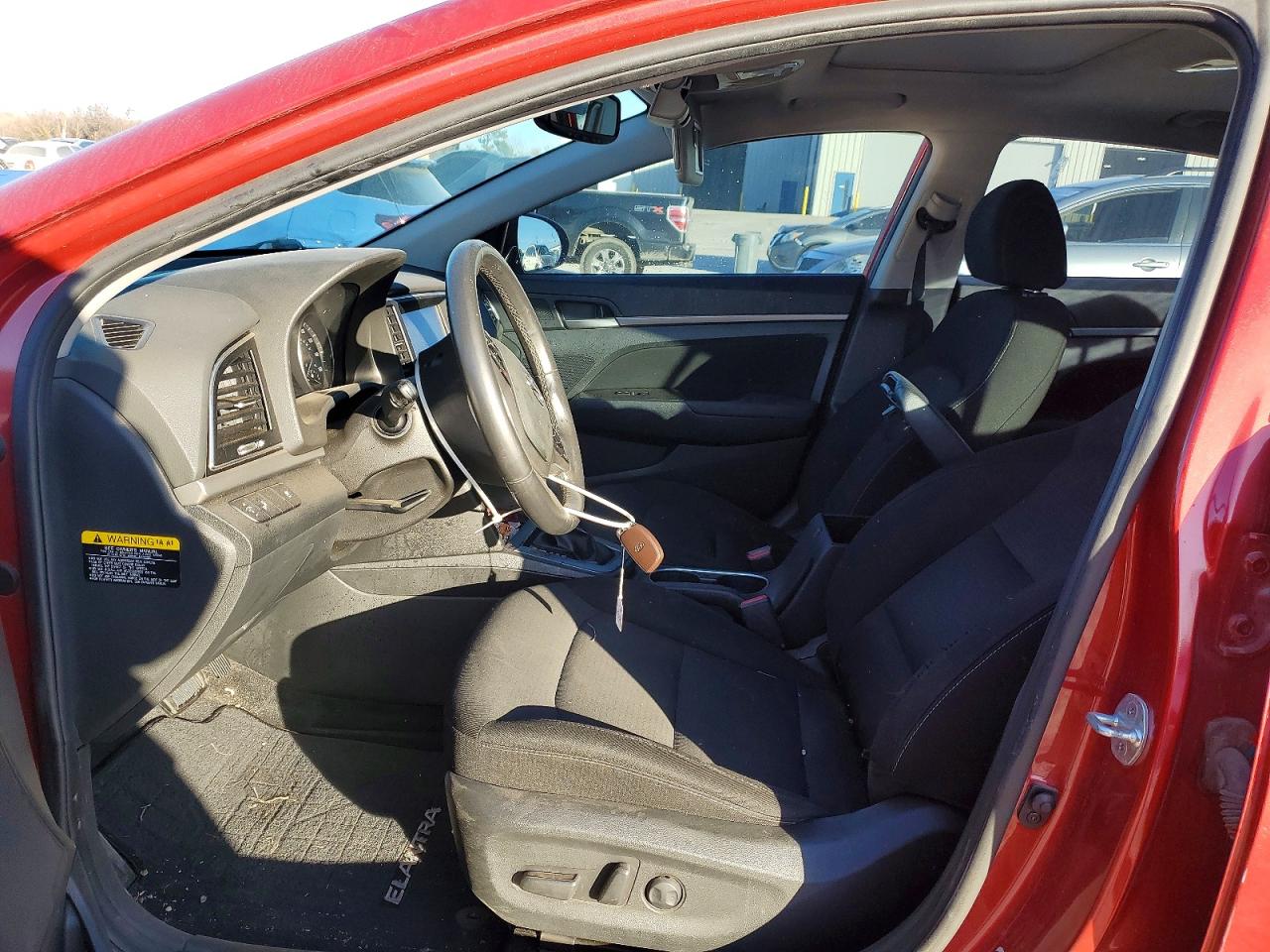 2017 HYUNDAI ELANTRA SE photo 7