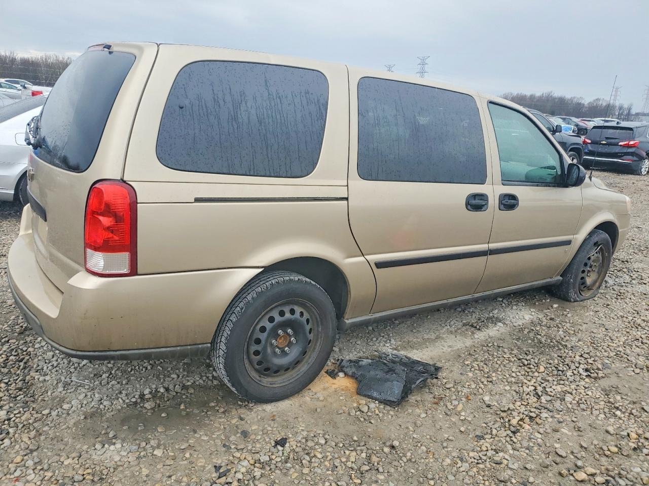 2006 CHEVROLET UPLANDER LS photo 3