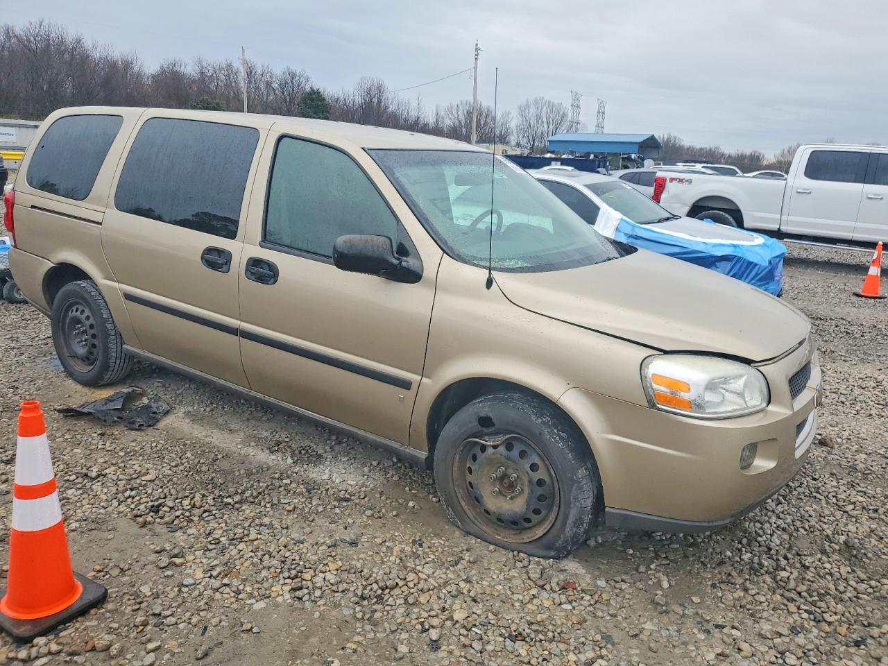 2006 CHEVROLET UPLANDER LS photo 4