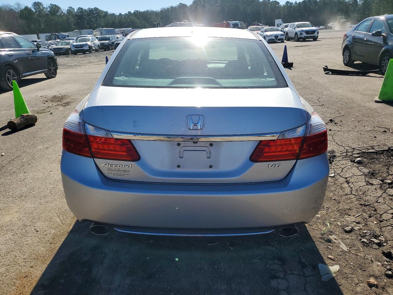 2015 HONDA ACCORD EXL photo 6
