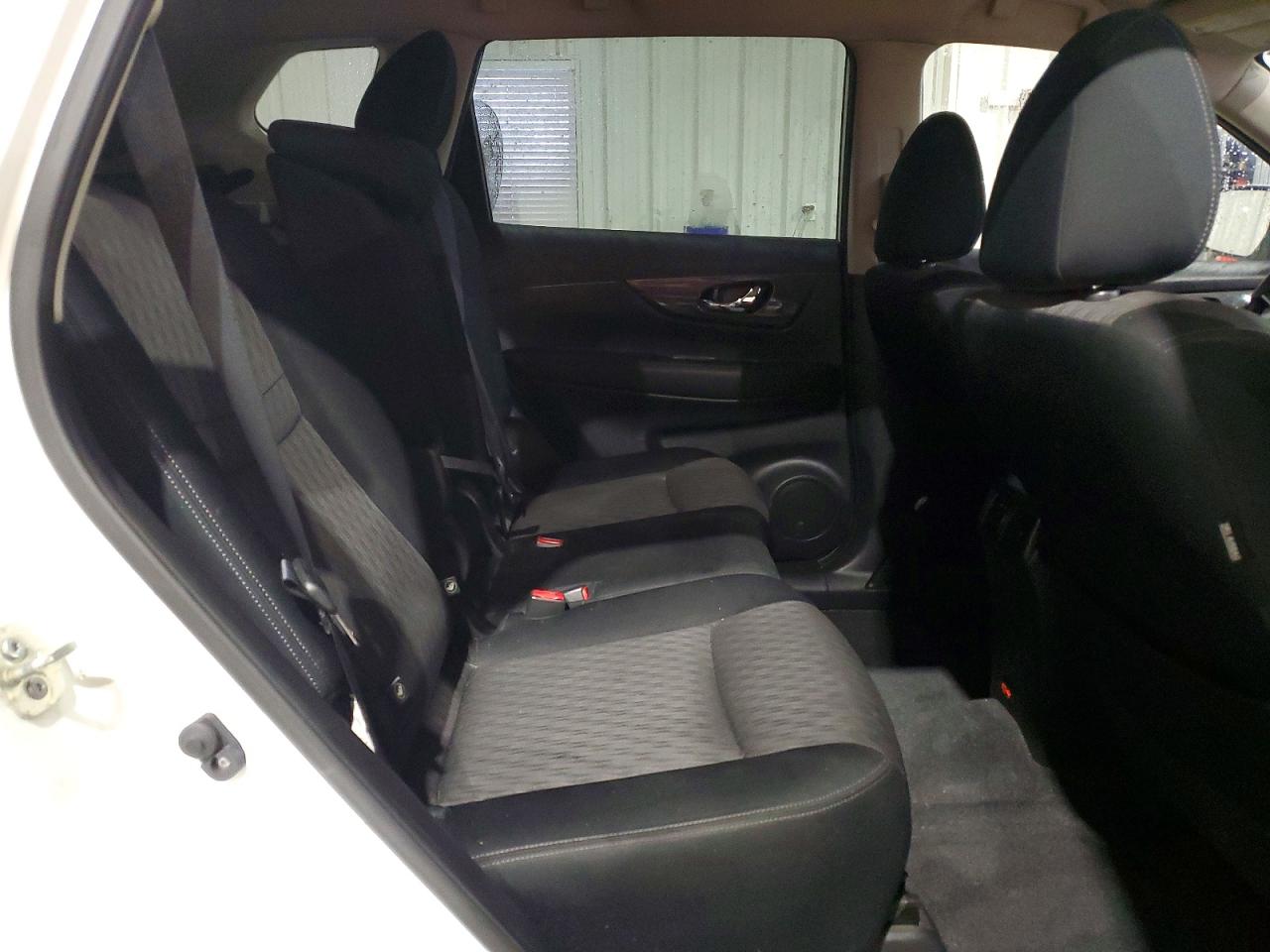 2020 NISSAN ROGUE S photo 10
