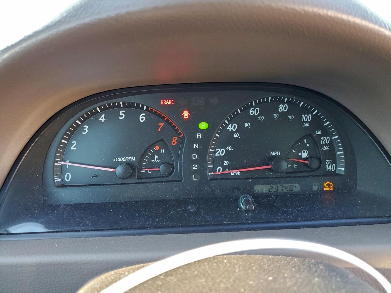 2003 TOYOTA CAMRY LE photo 17