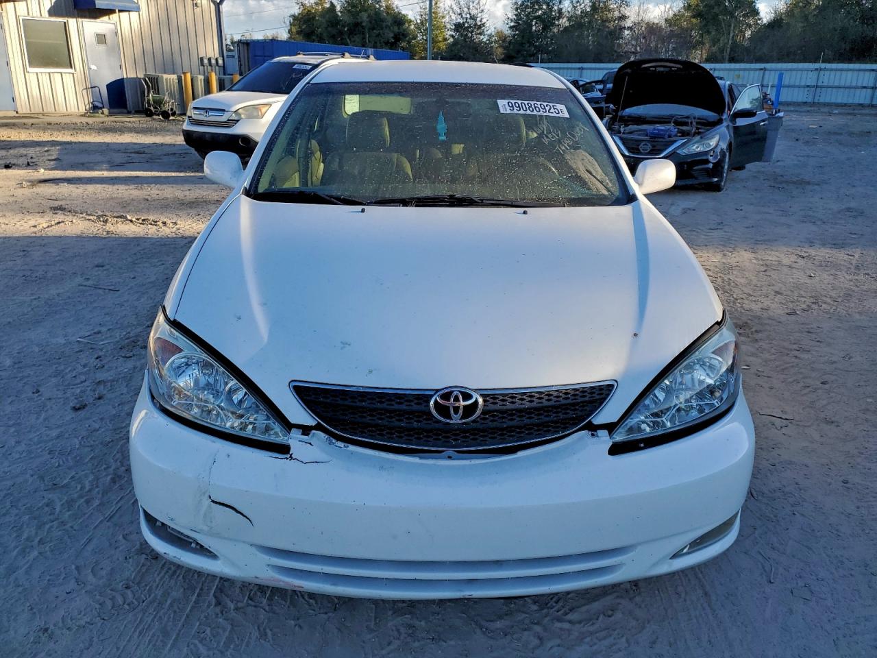 2003 TOYOTA CAMRY LE photo 9