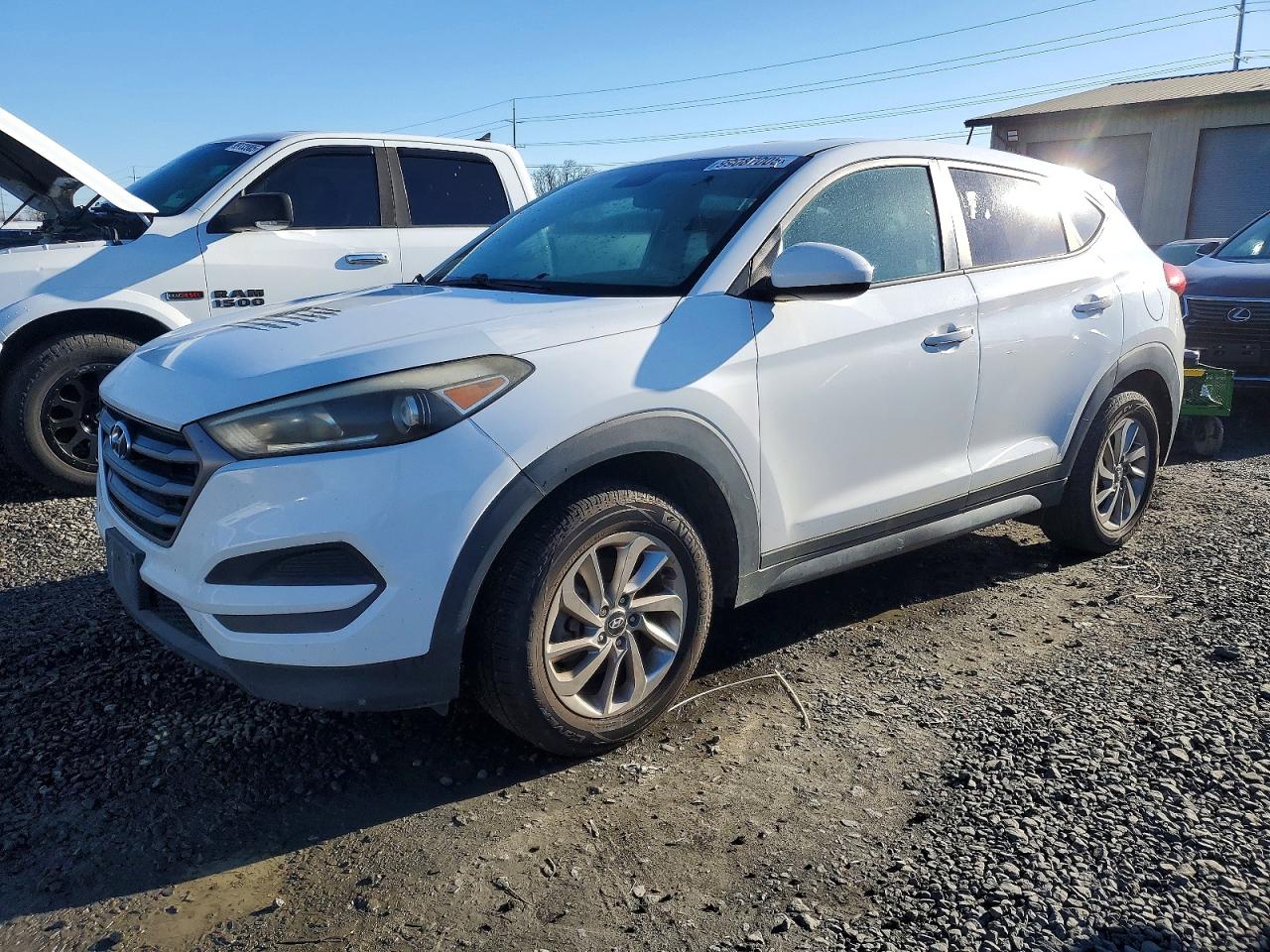 2016 HYUNDAI TUCSON