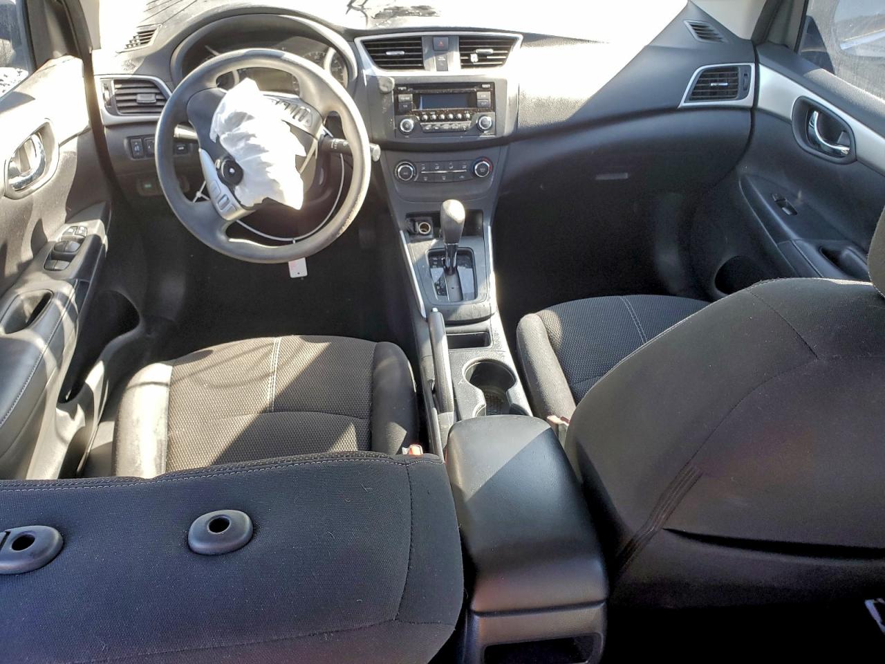 2017 NISSAN SENTRA S photo 8