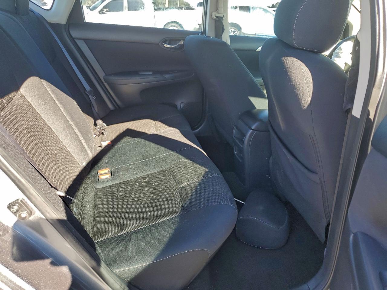2017 NISSAN SENTRA S photo 10