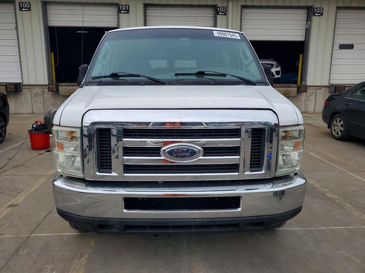2008 FORD ECONOLINE E350 SUPER DUTY WAGON photo 5