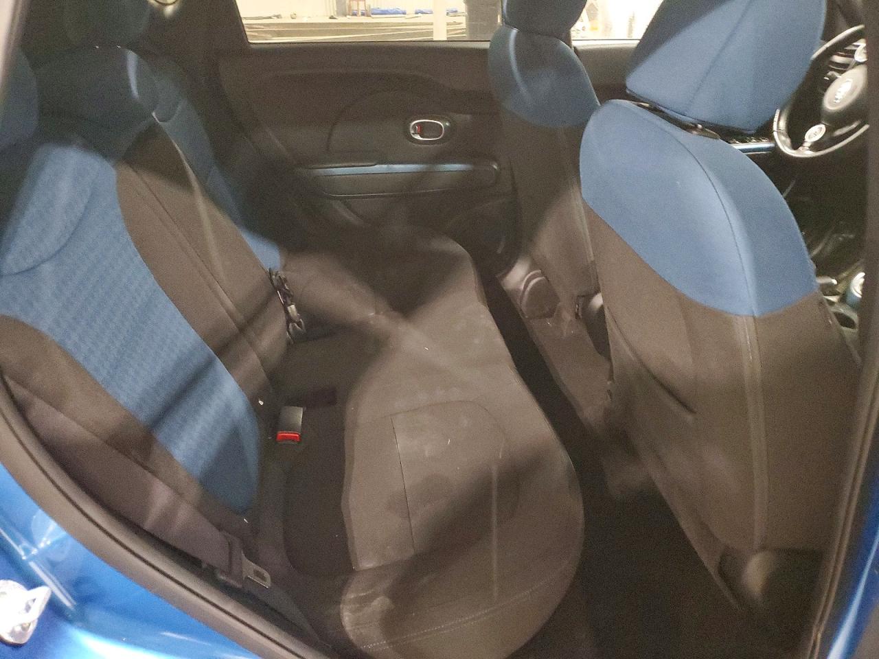 2015 KIA SOUL + photo 11