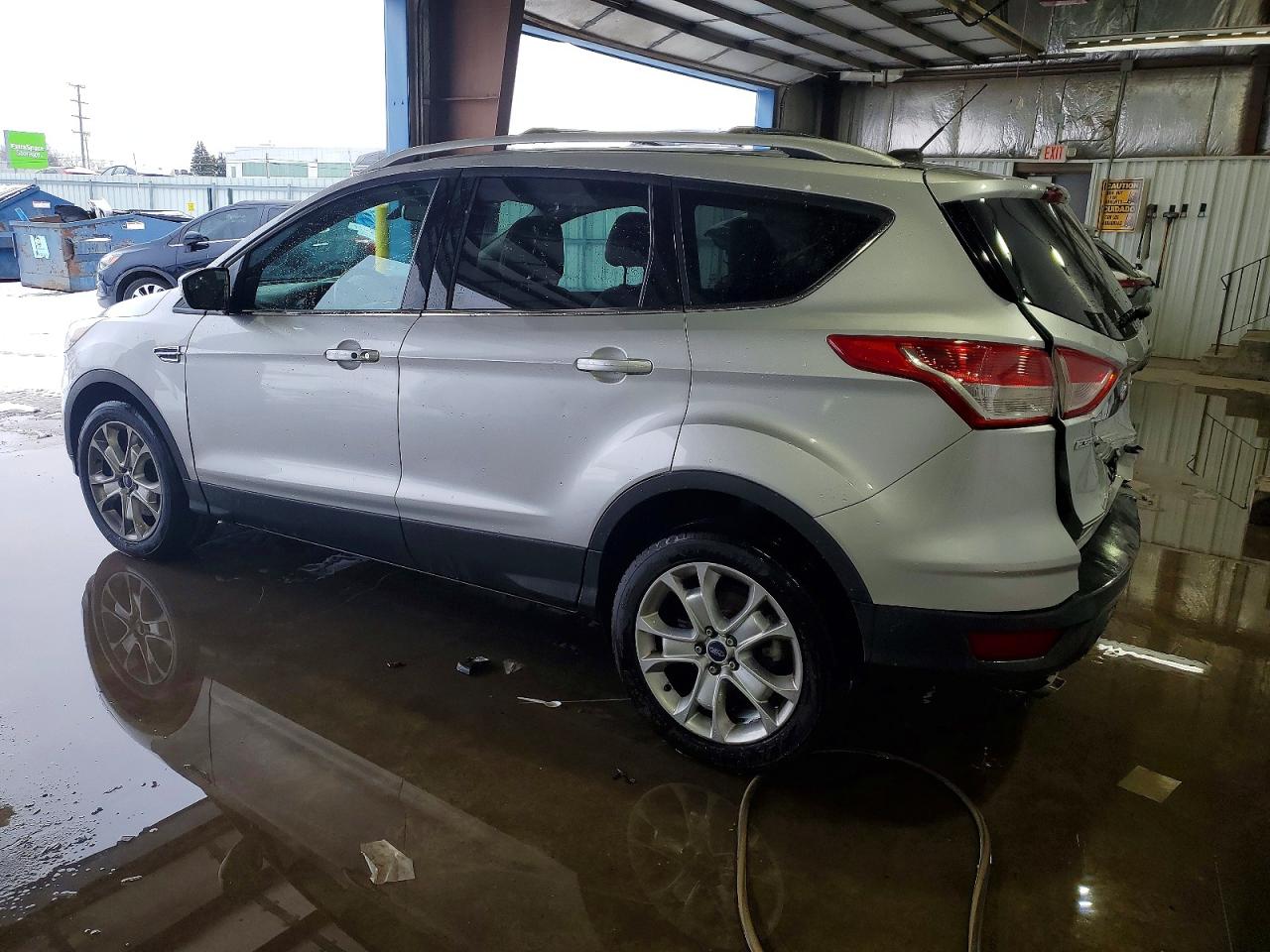 2015 FORD ESCAPE TITANIUM photo 2