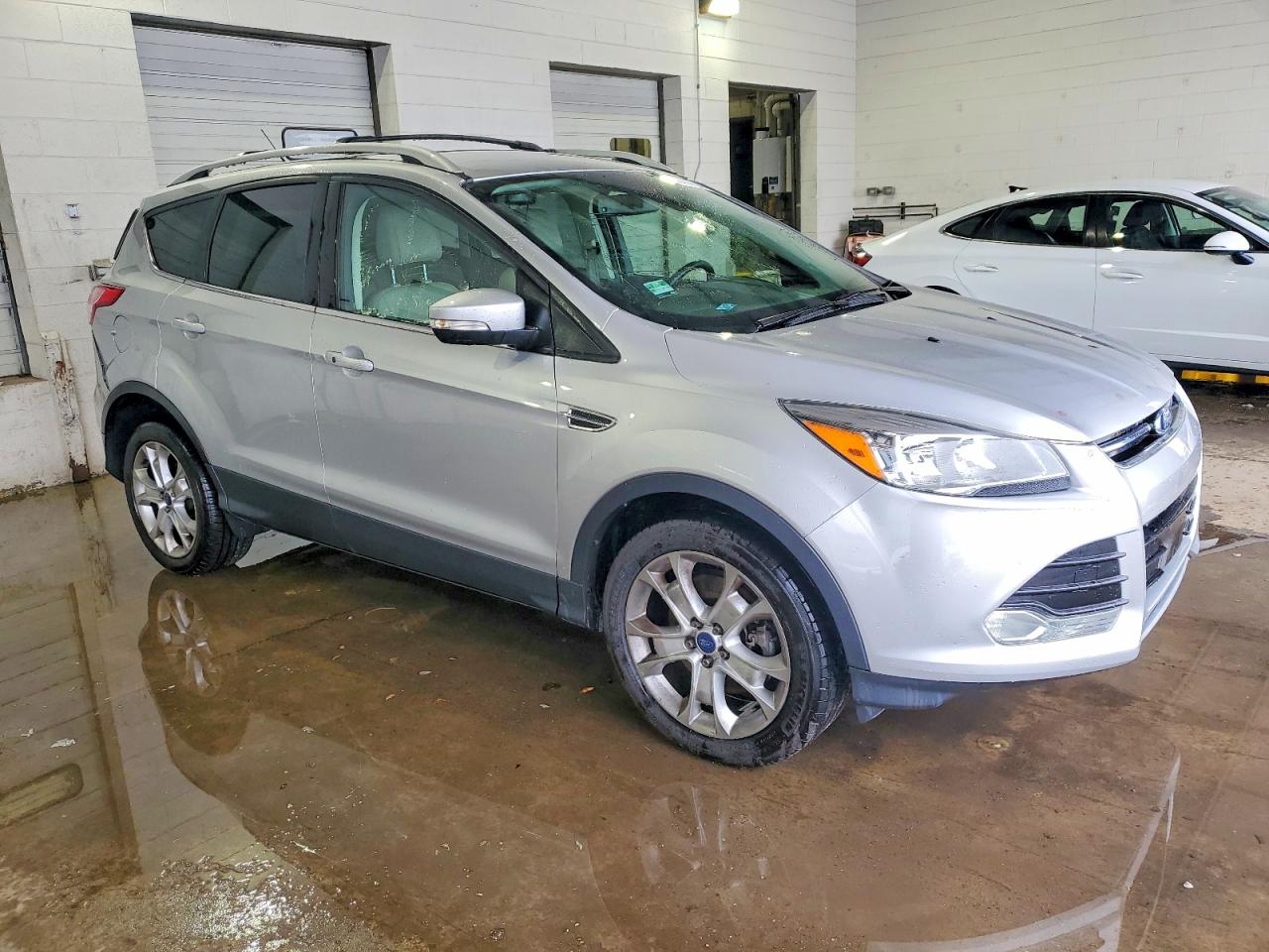 2015 FORD ESCAPE TITANIUM photo 4