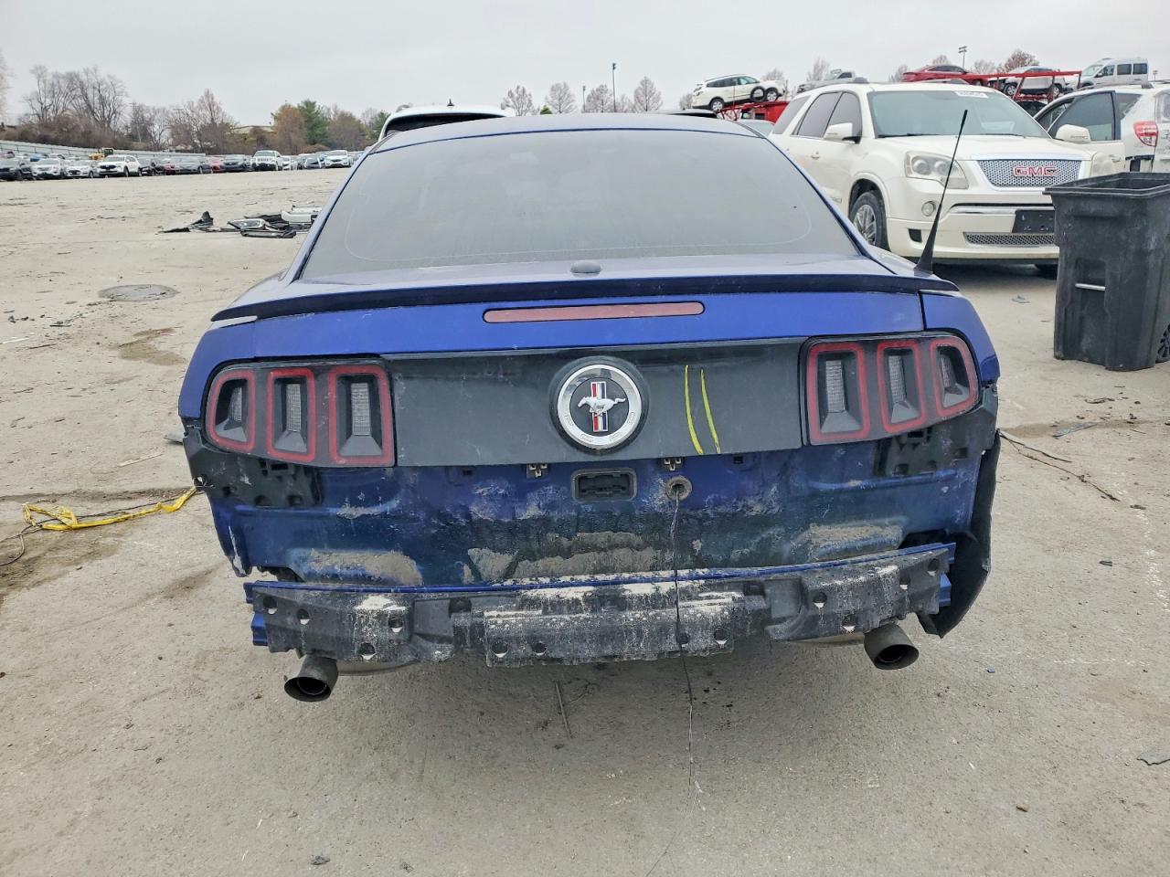 2014 FORD MUSTANG photo 6