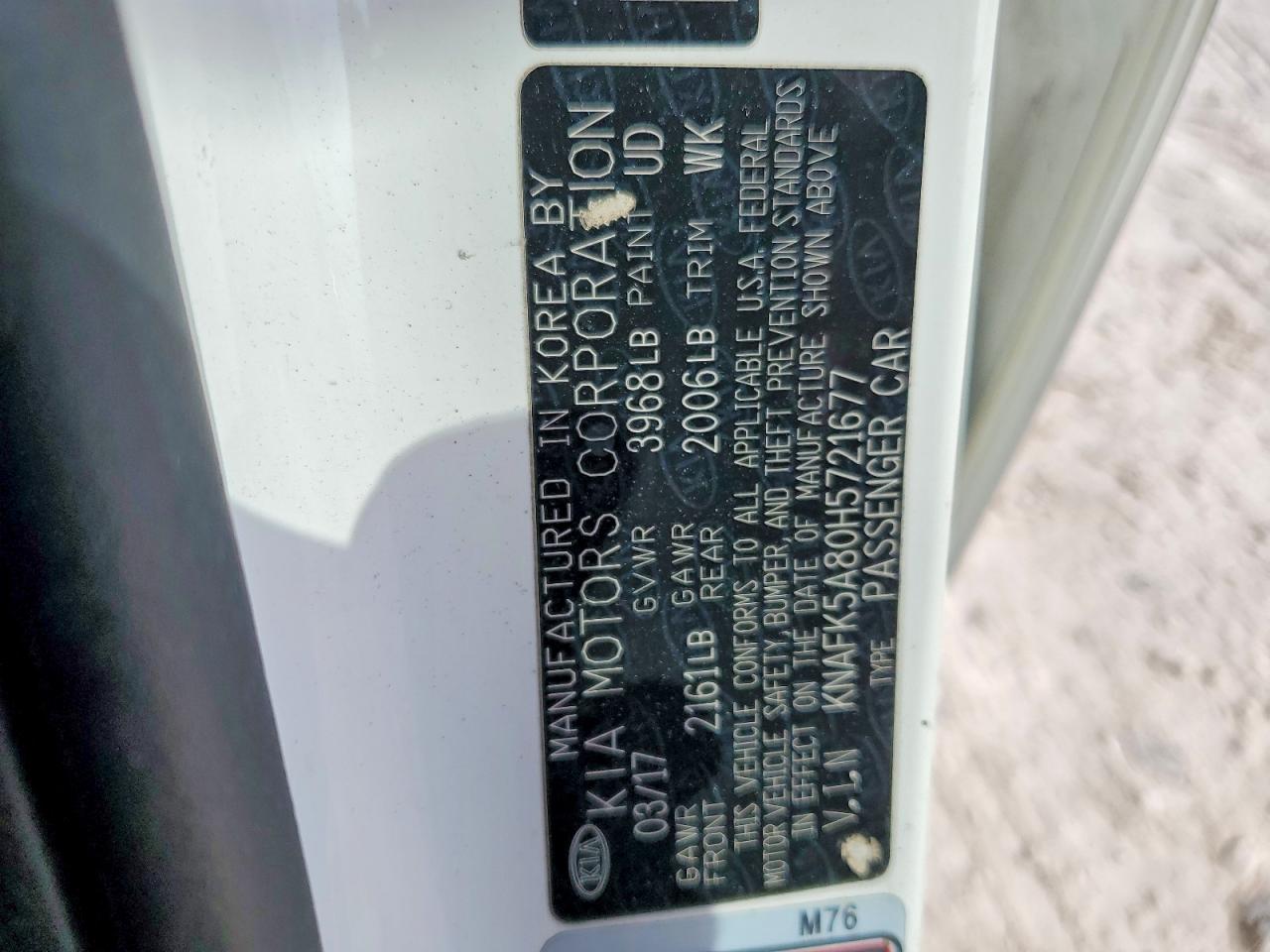 2017 KIA FORTE LX photo 13