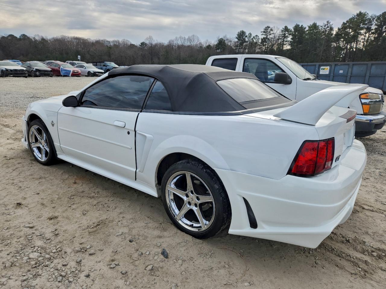 1999 FORD MUSTANG GT photo 2
