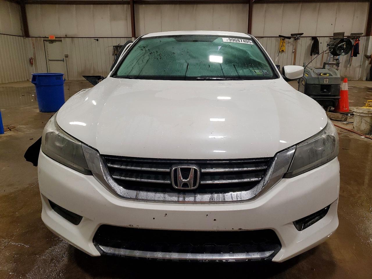 2013 HONDA ACCORD LX photo 5