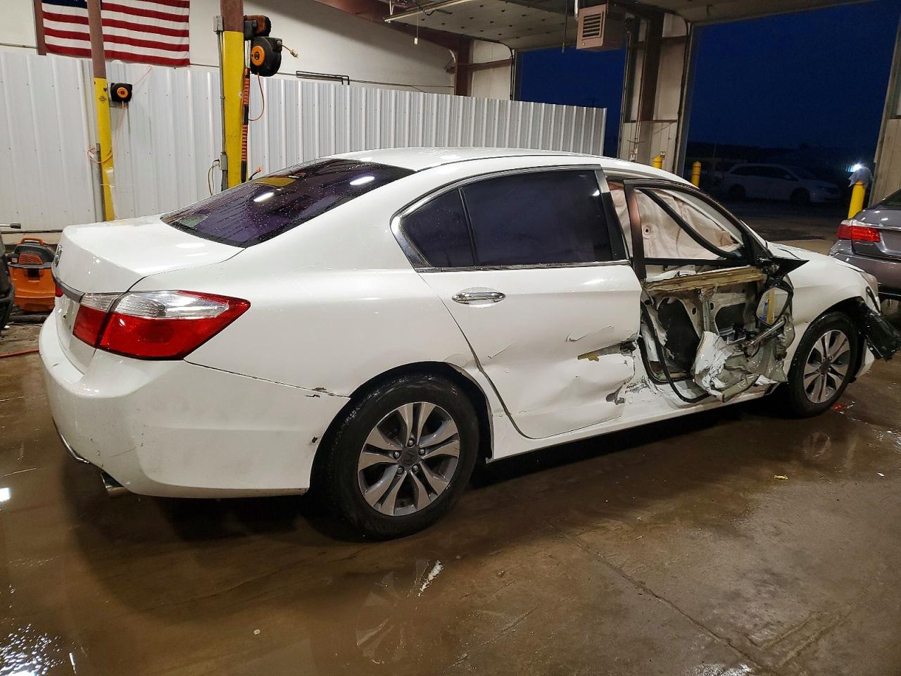 2013 HONDA ACCORD LX photo 3