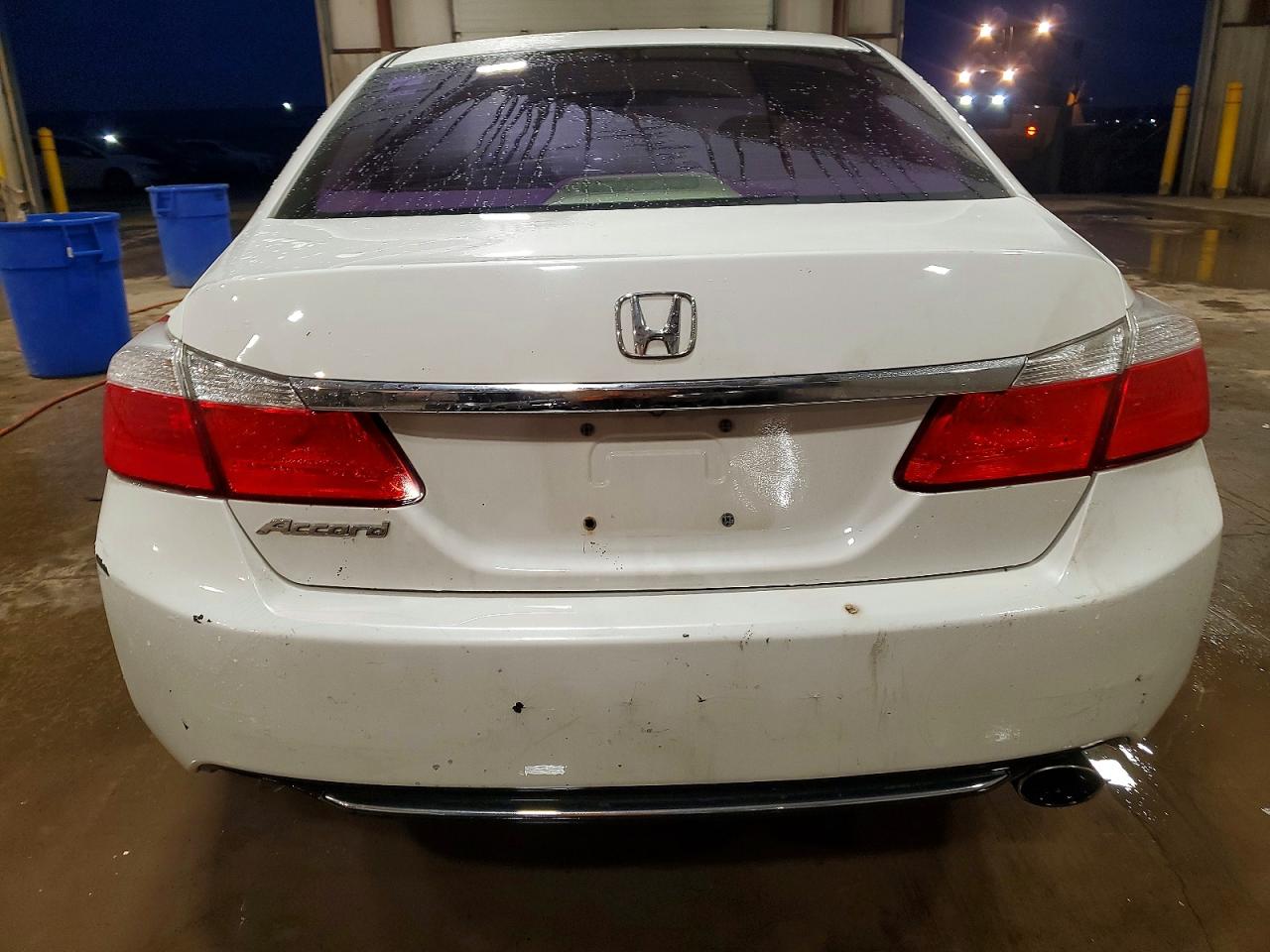 2013 HONDA ACCORD LX photo 6