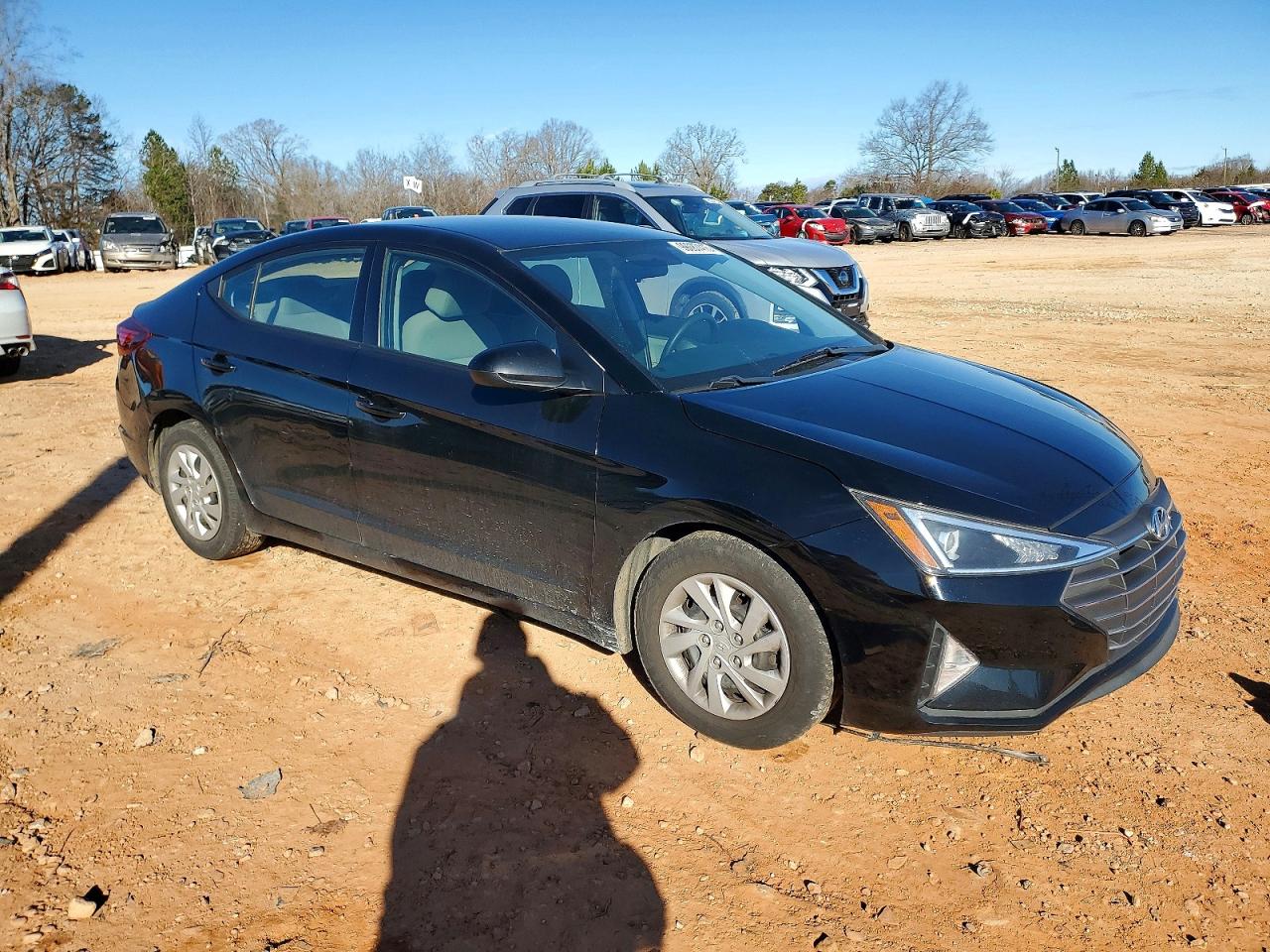 2019 HYUNDAI ELANTRA SE photo 4