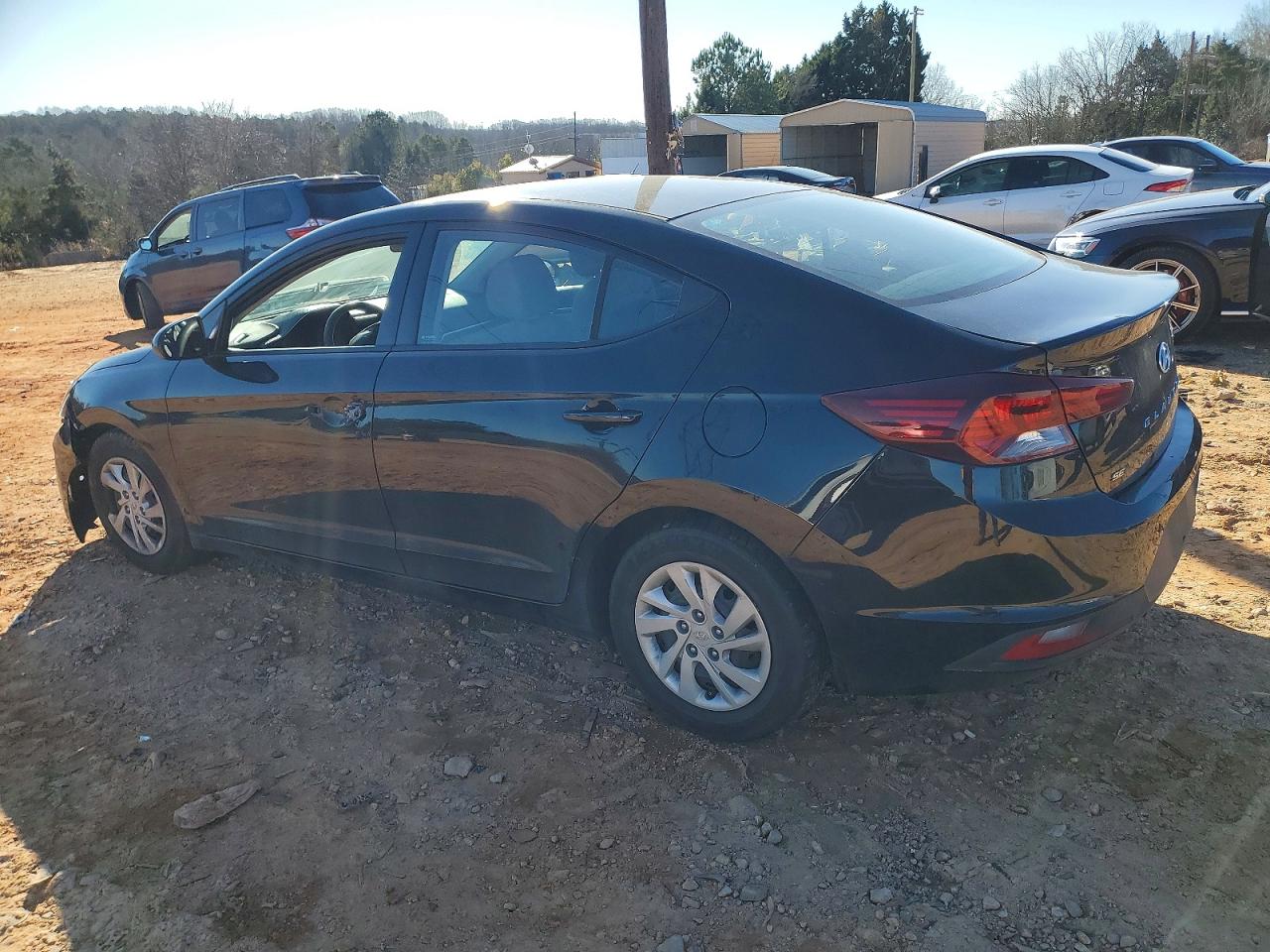 2019 HYUNDAI ELANTRA SE photo 2