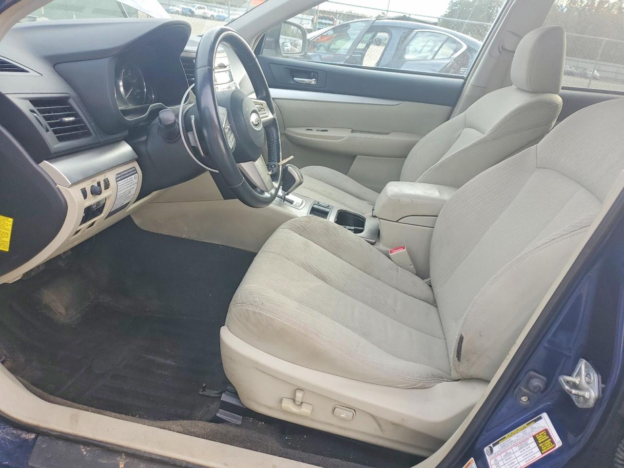 2011 SUBARU OUTBACK 2.5I PREMIUM photo 7