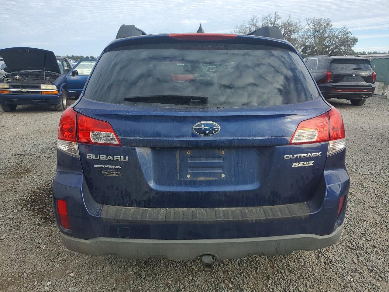 2011 SUBARU OUTBACK 2.5I PREMIUM photo 6
