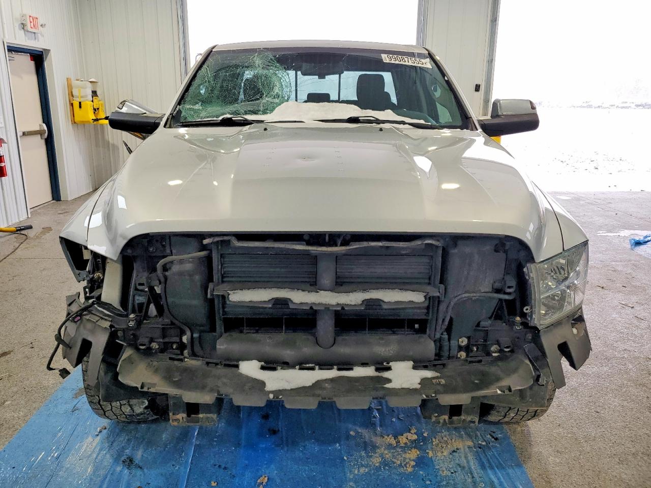 2016 RAM 1500 SLT photo 5