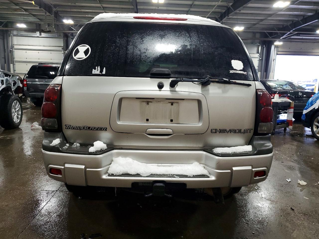 2004 CHEVROLET TRAILBLAZER LS photo 6