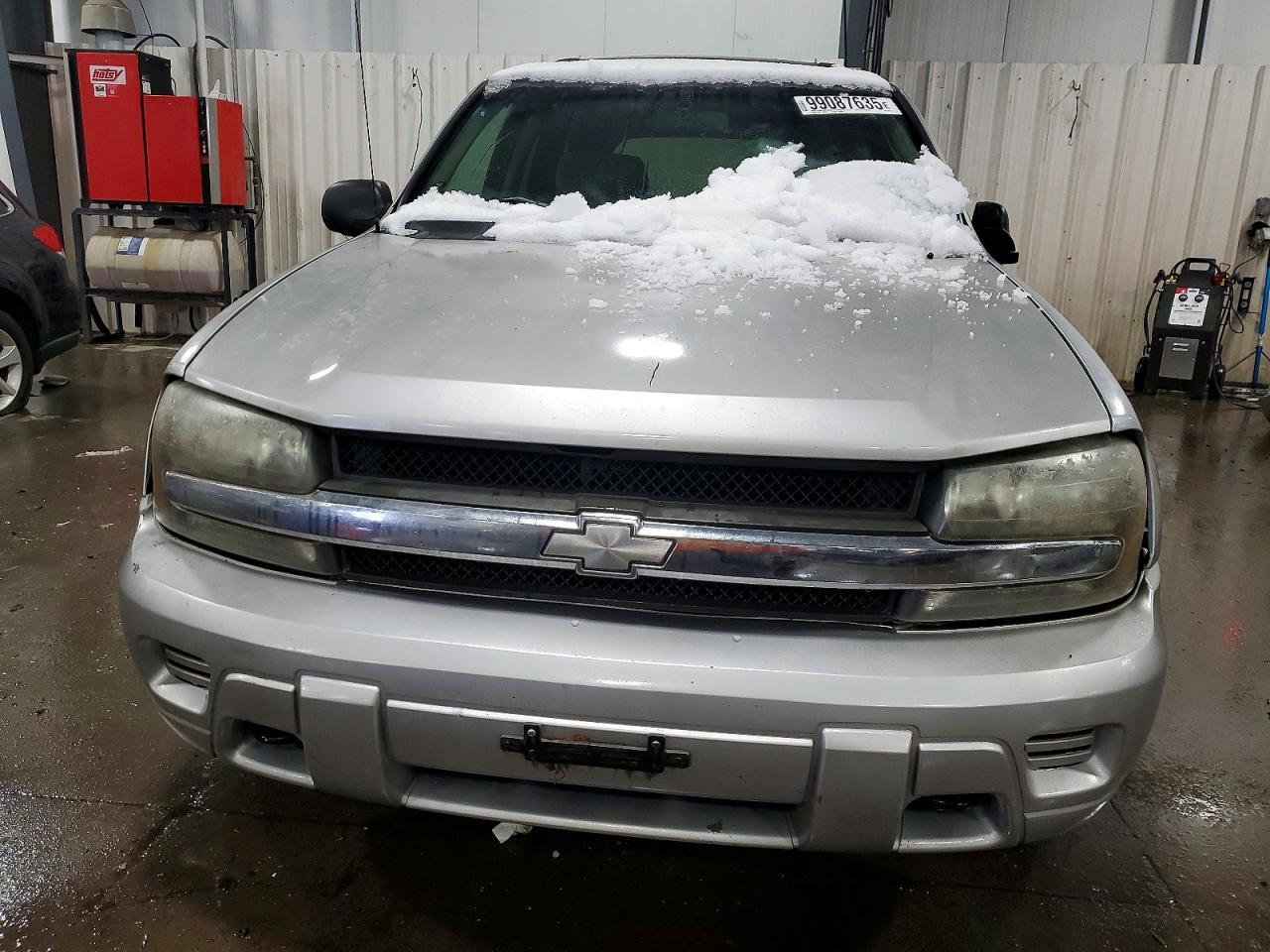 2004 CHEVROLET TRAILBLAZER LS photo 5
