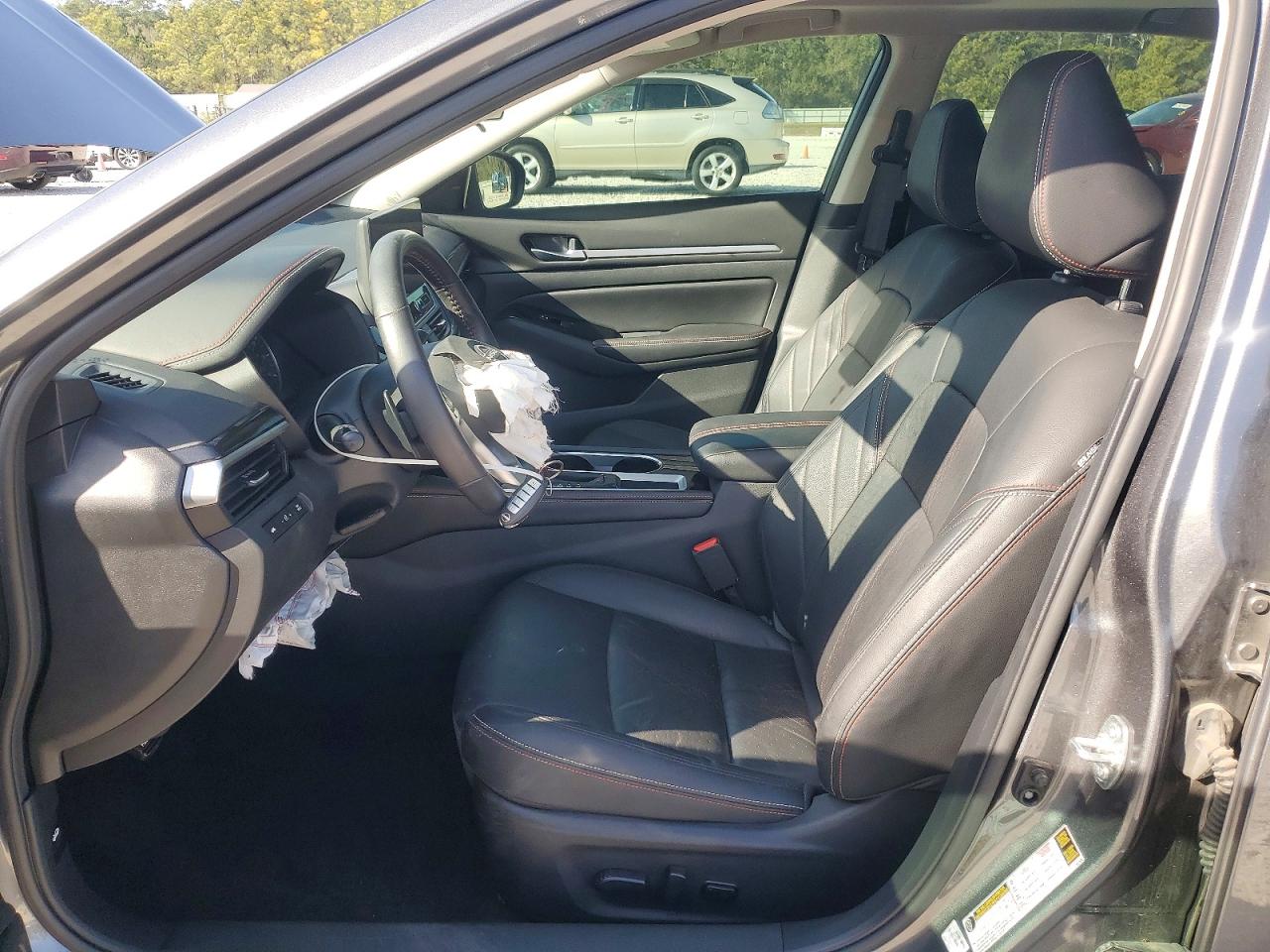 2024 NISSAN ALTIMA SR photo 7