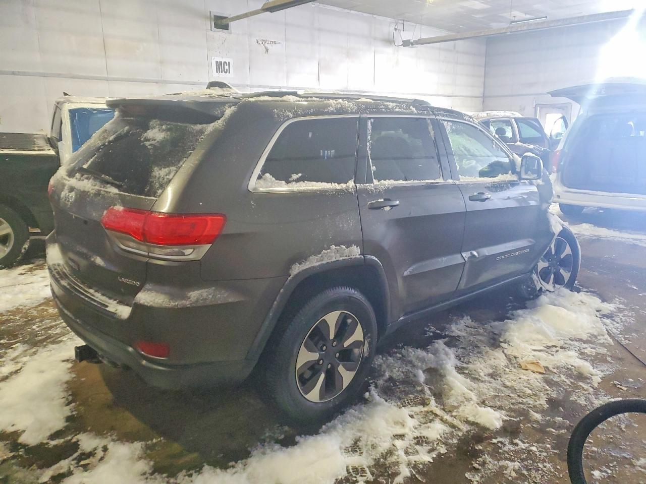 2014 JEEP GRAND CHEROKEE LAREDO photo 9