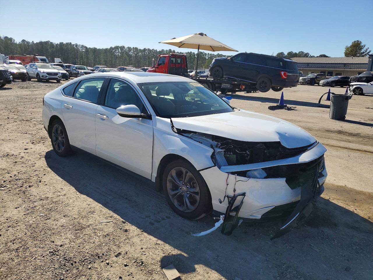 2024 HONDA ACCORD EX photo 7
