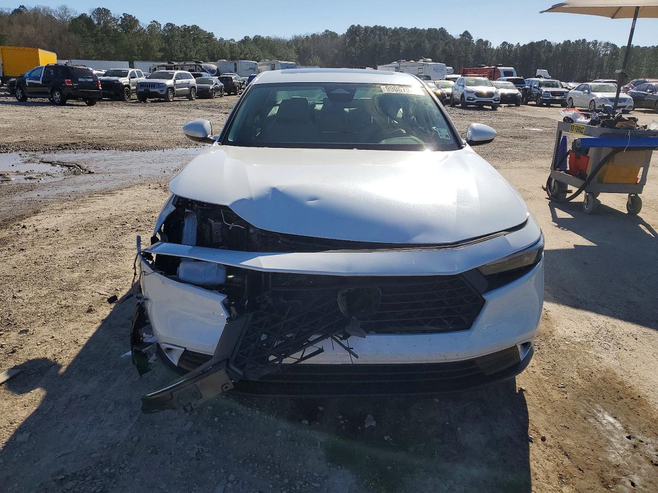 2024 HONDA ACCORD EX photo 9