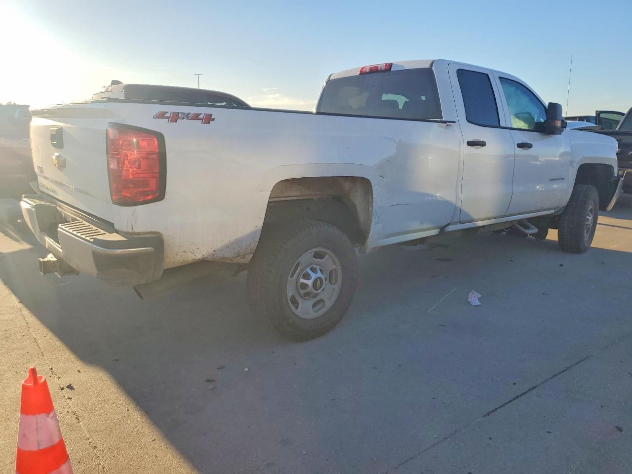 2019 CHEVROLET SILVERADO K2500 HEAVY DUTY photo 5