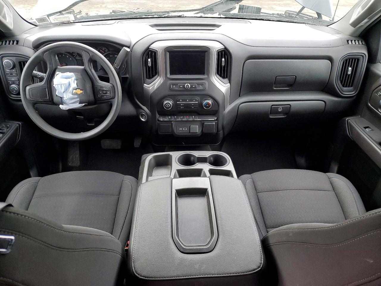 2023 CHEVROLET SILVERADO K1500 CUSTOM photo 8