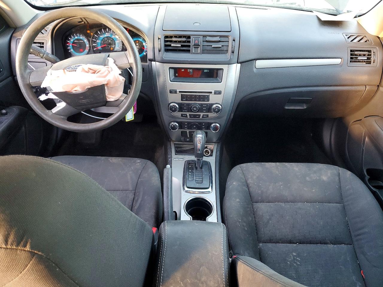 2011 FORD FUSION SE photo 8