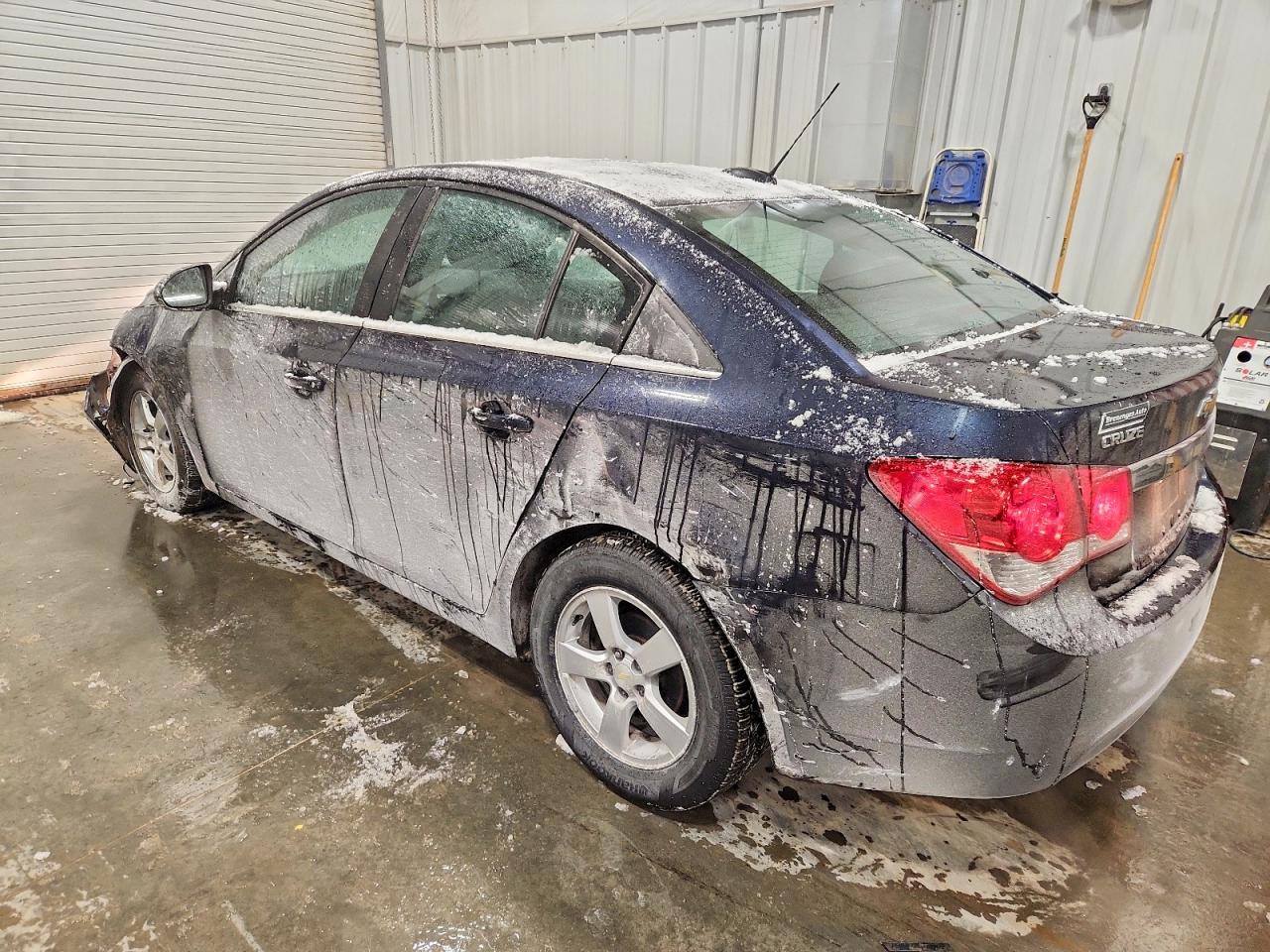 2016 CHEVROLET CRUZE LIMITED LT photo 2