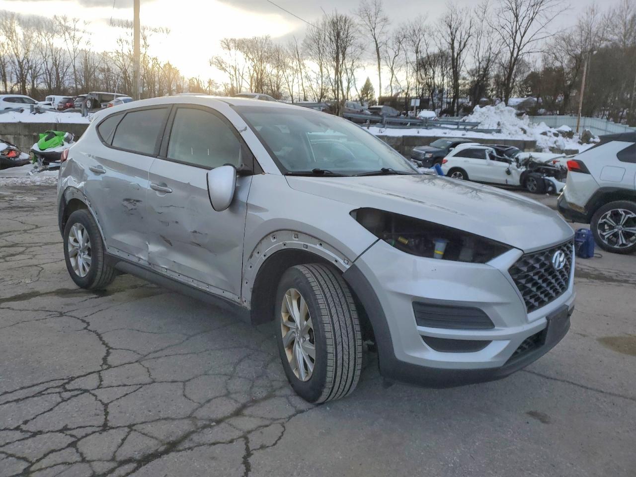 2019 HYUNDAI TUCSON SE photo 4