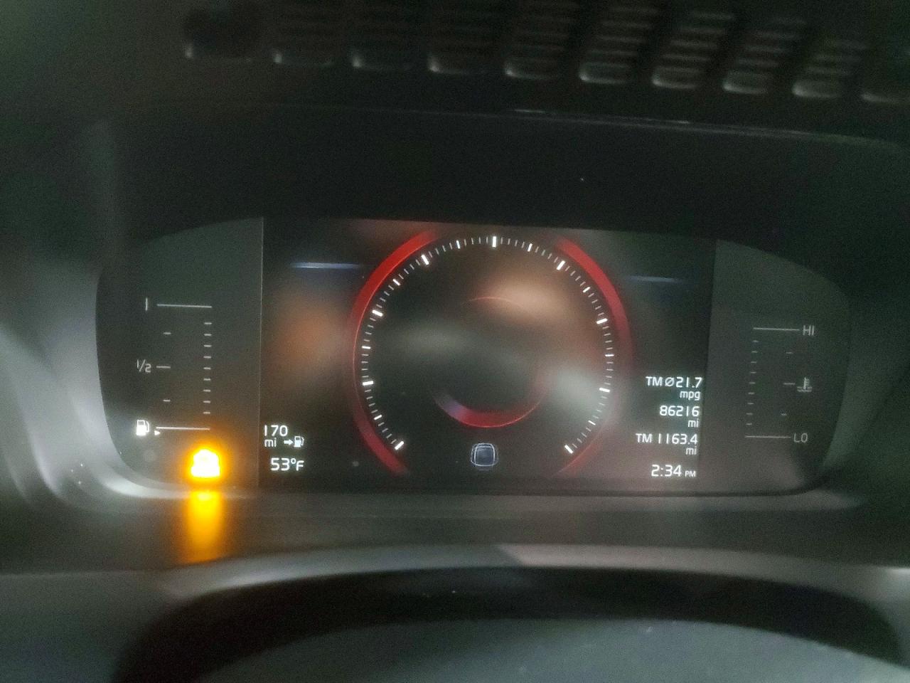 2019 VOLVO XC90 T5 MOMENTUM photo 9