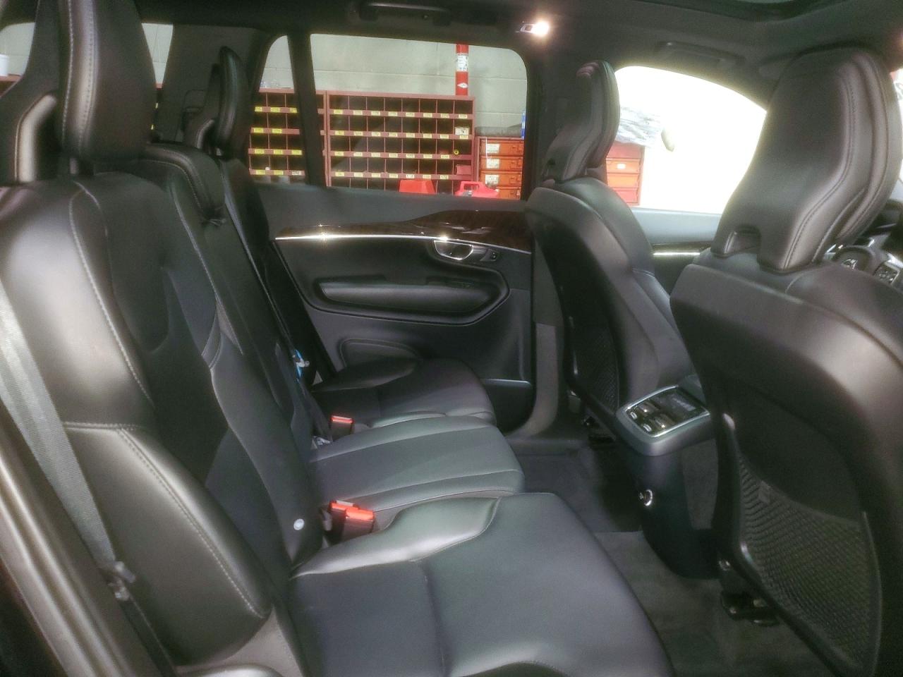 2019 VOLVO XC90 T5 MOMENTUM photo 11