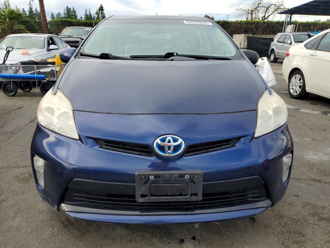 2012 TOYOTA PRIUS photo 5