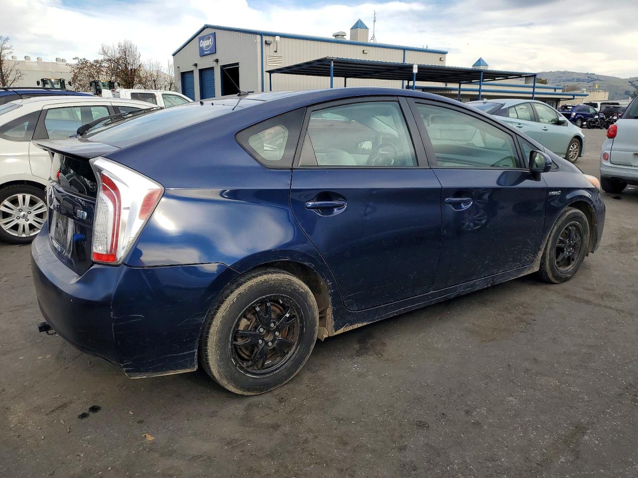 2012 TOYOTA PRIUS photo 3