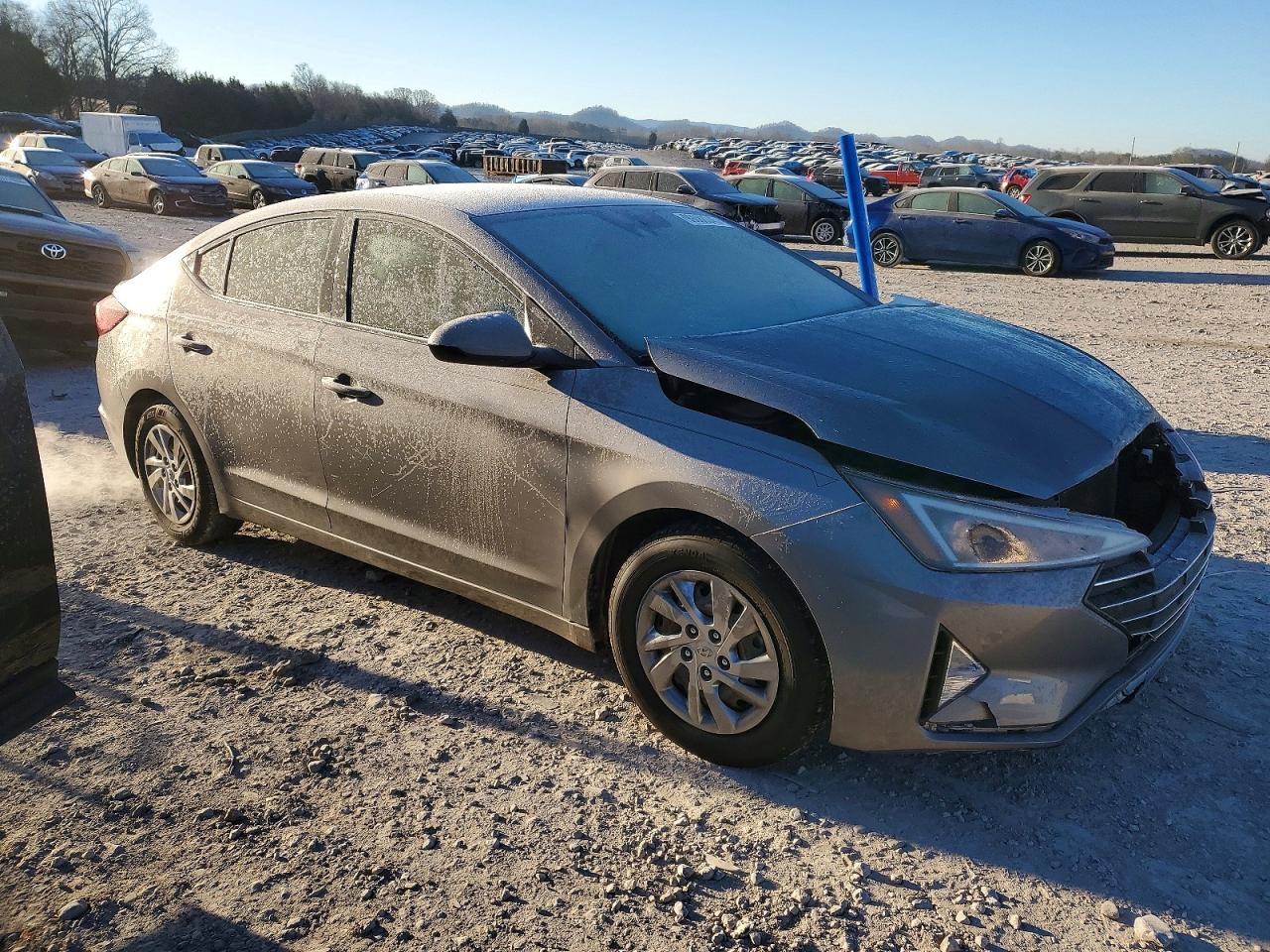 2020 HYUNDAI ELANTRA SE photo 4