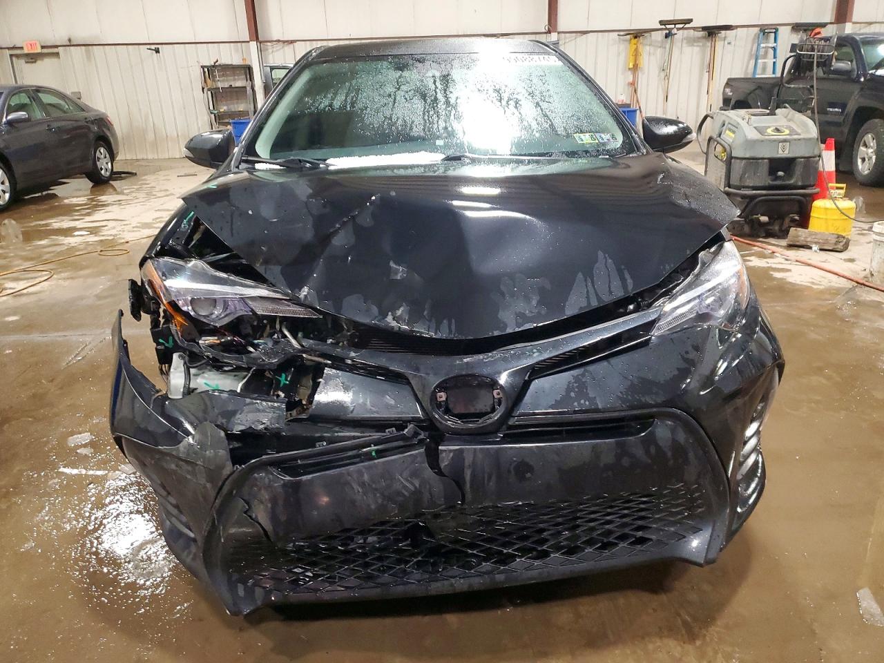 2018 TOYOTA COROLLA L photo 5