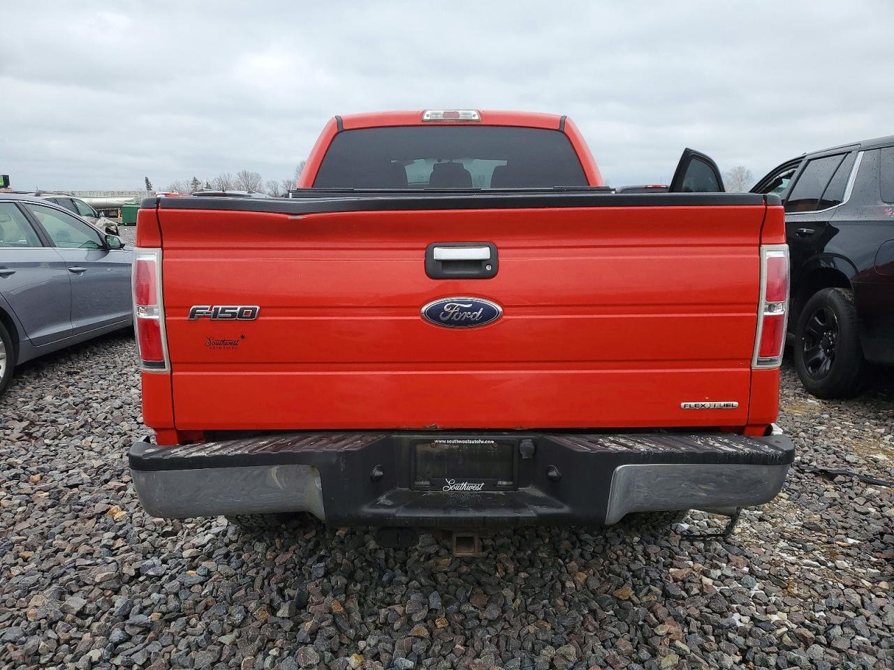 2011 FORD F150 SUPERCREW photo 11