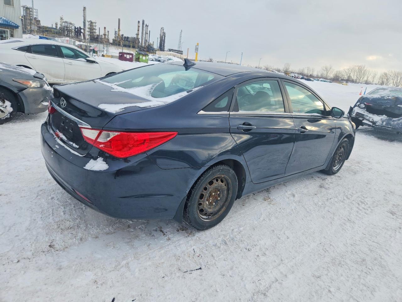 2013 HYUNDAI SONATA GLS photo 3