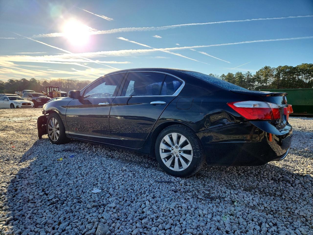 2015 HONDA ACCORD EX photo 2