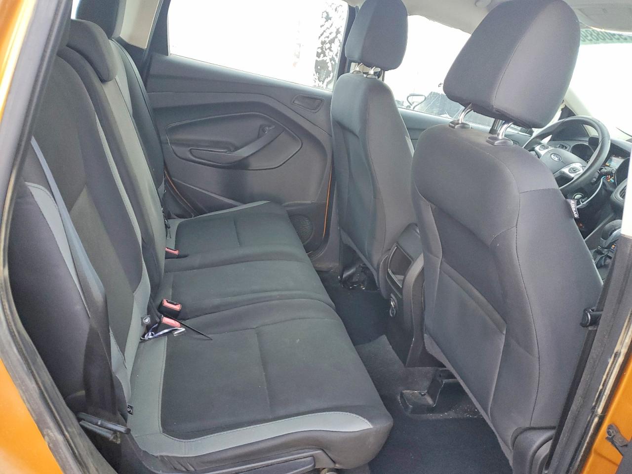 2016 FORD ESCAPE S photo 10