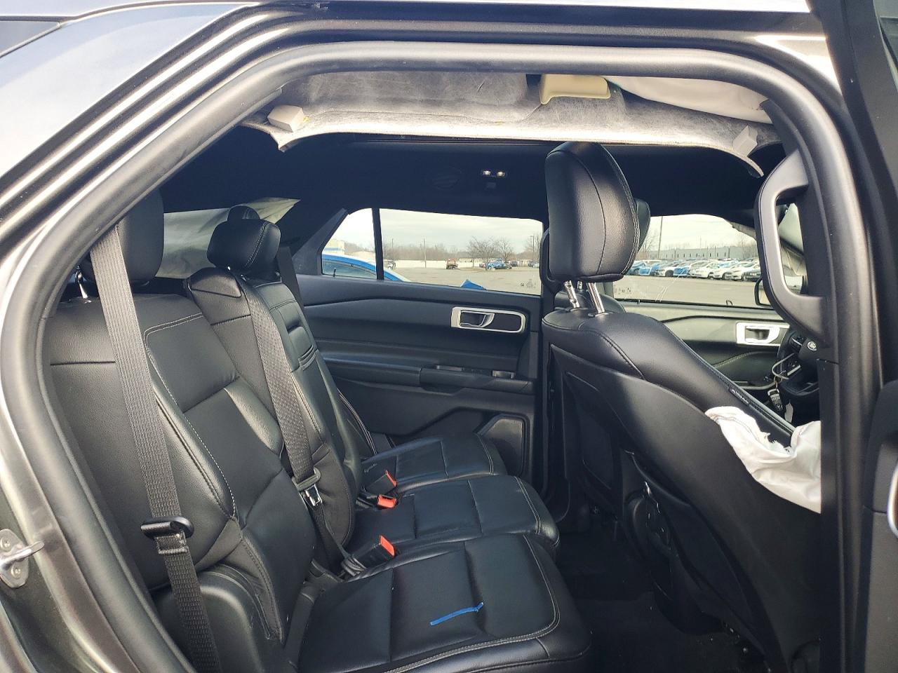 2020 FORD EXPLORER photo 21