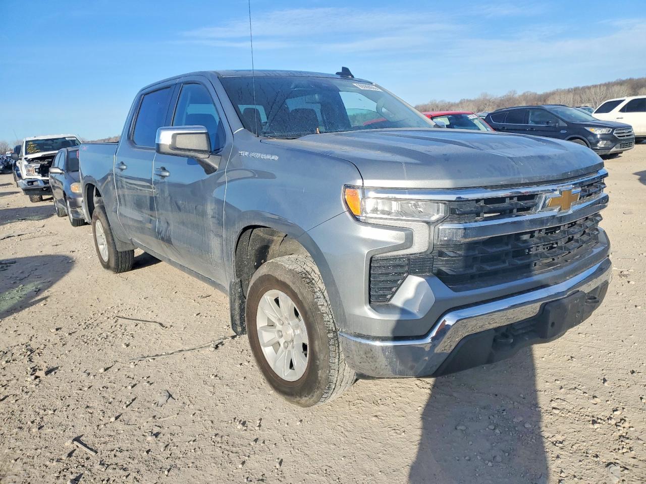 2023 CHEVROLET SILVERADO K1500 LT photo 4