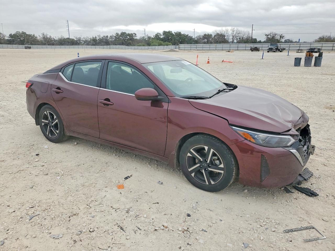 2024 NISSAN SENTRA SV photo 4
