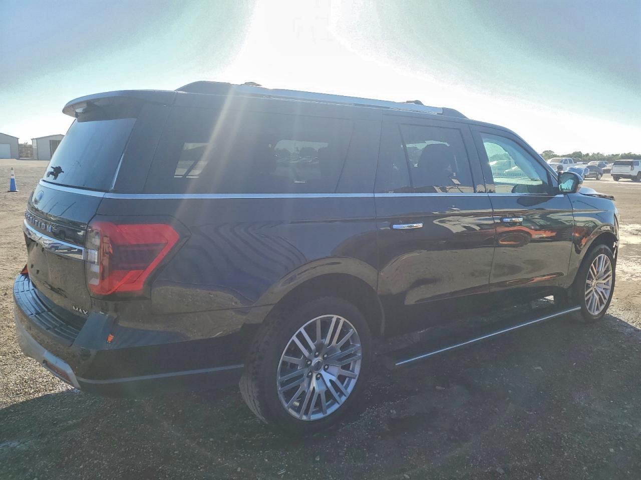 2024 FORD EXPEDITION MAX LIMITED photo 3